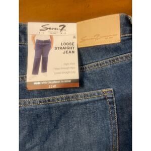 Seven For All Mankind Straight Leg Jeans Loose Fit Women Size 22W NEW with Tags